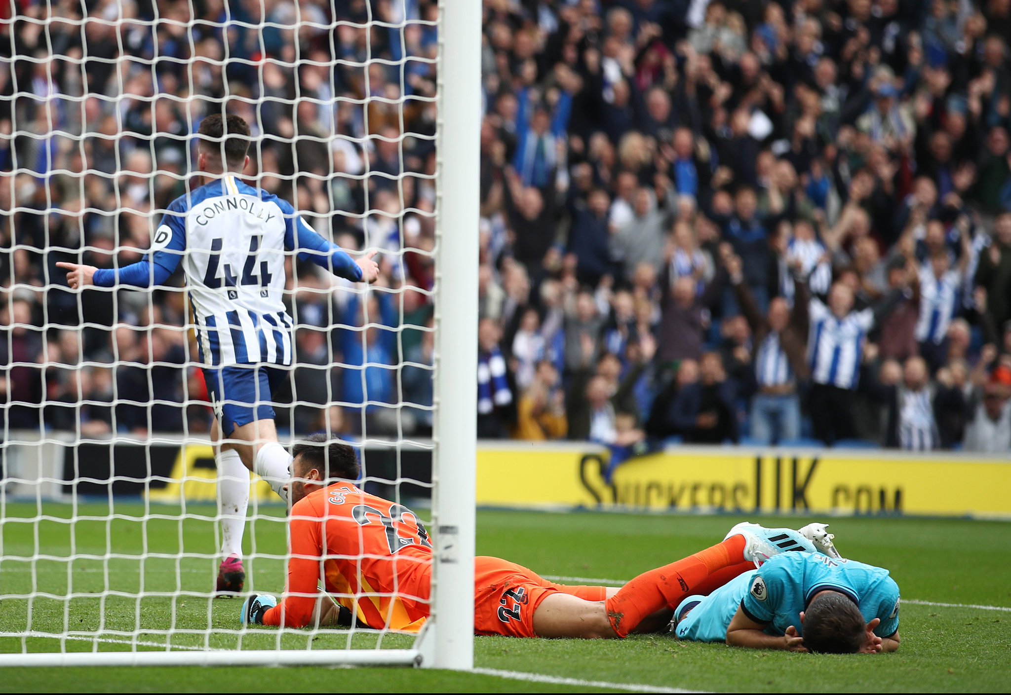 配合屡屡给 配合屡屡给